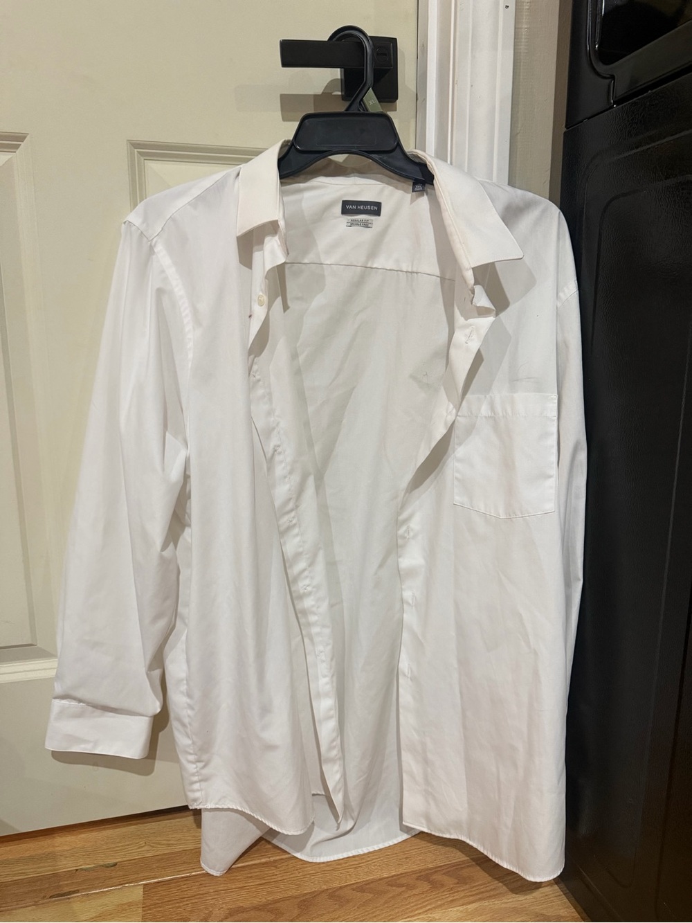 Van Heusen Men’s Cream Regular Fit Dress Shirt